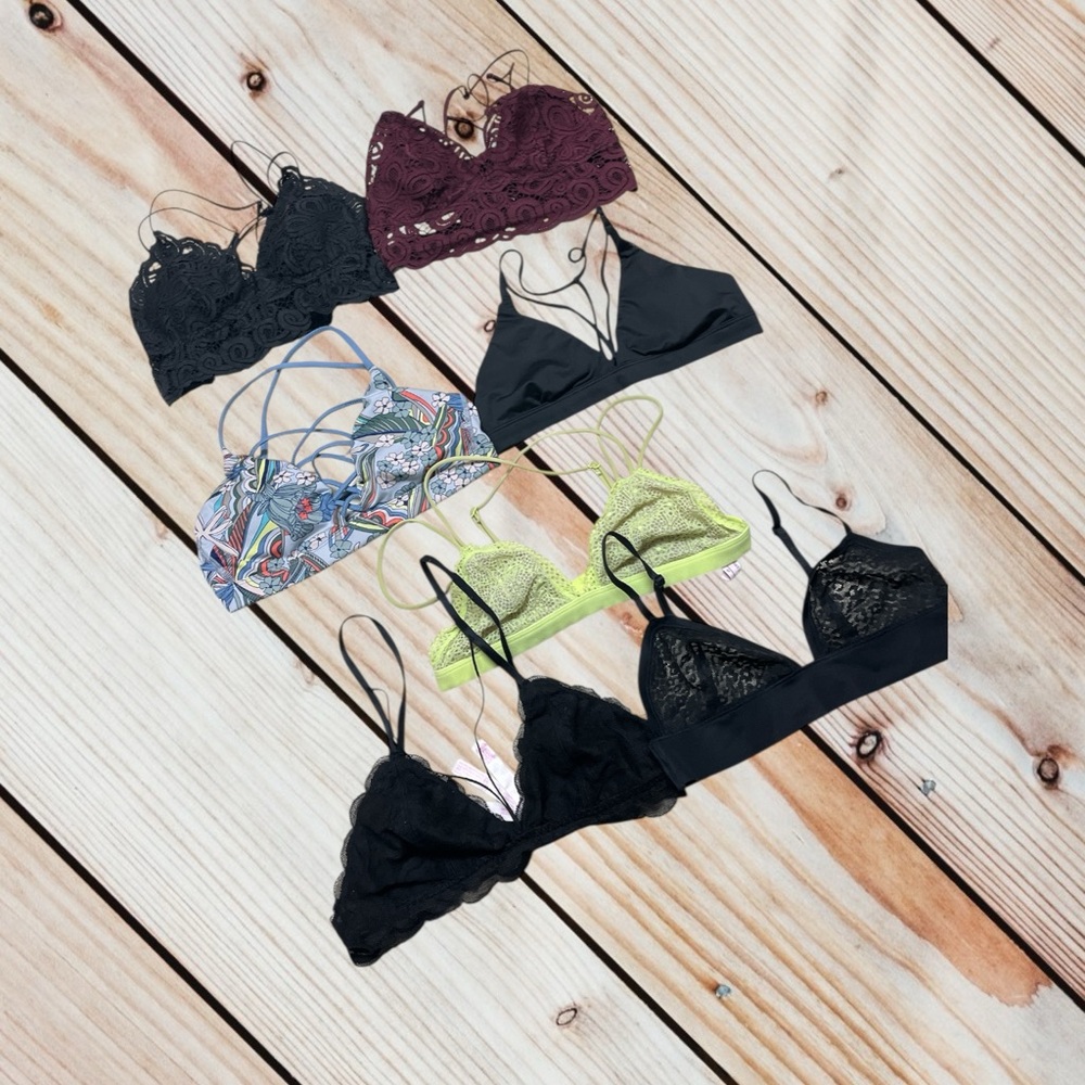 VS Pink & Victorias Secret S lot of 7 bras
